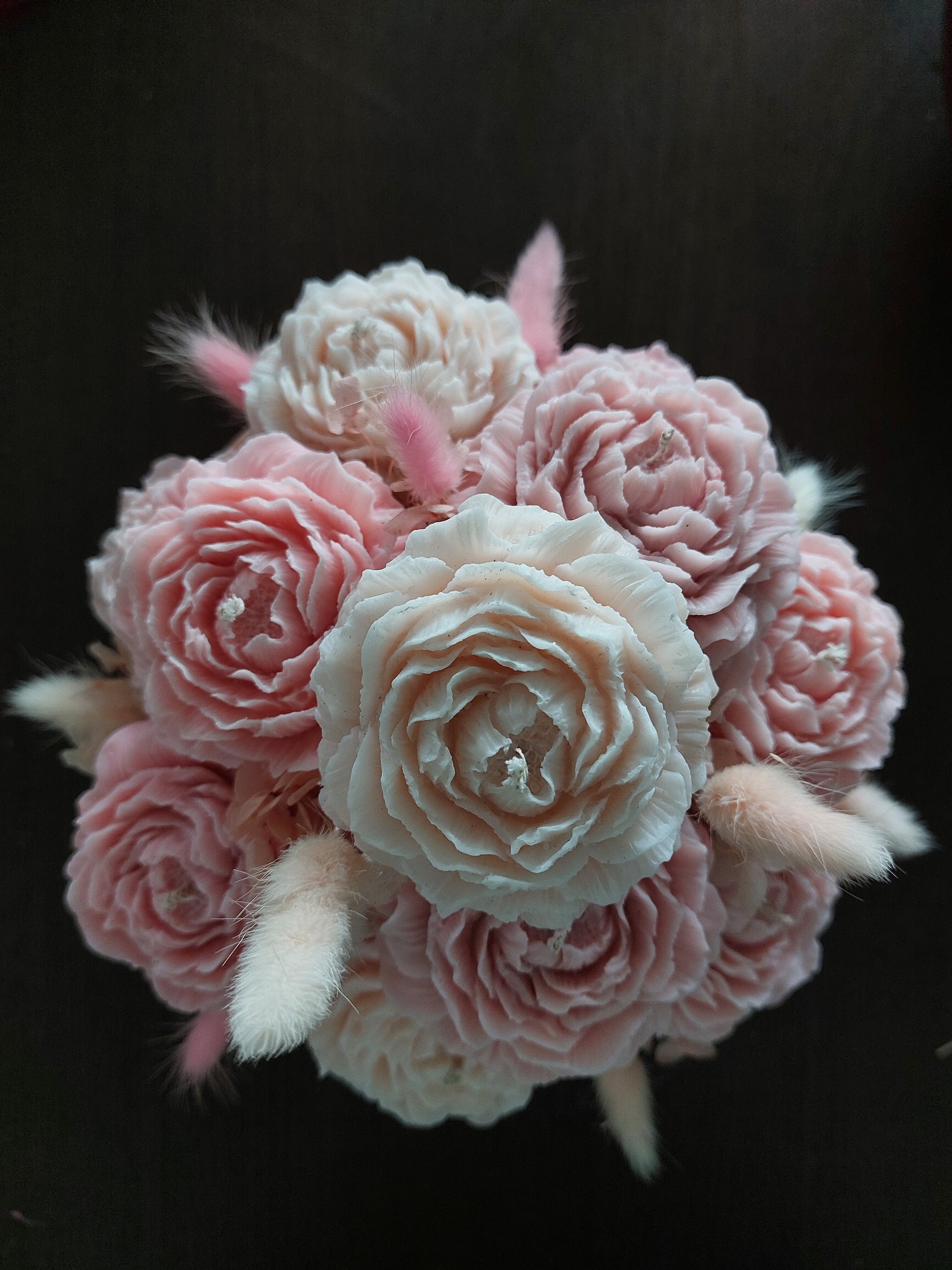 pastel rosen mit trockenblumen, handgemacht in Romanshorn